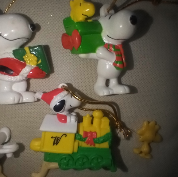 Peanuts tree ornaments🪝 - Picture 3 of 7